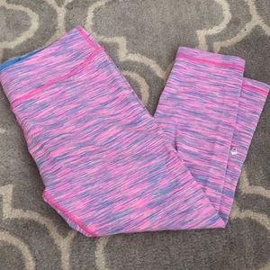 Cutest ivivva cropped ankle leggings!